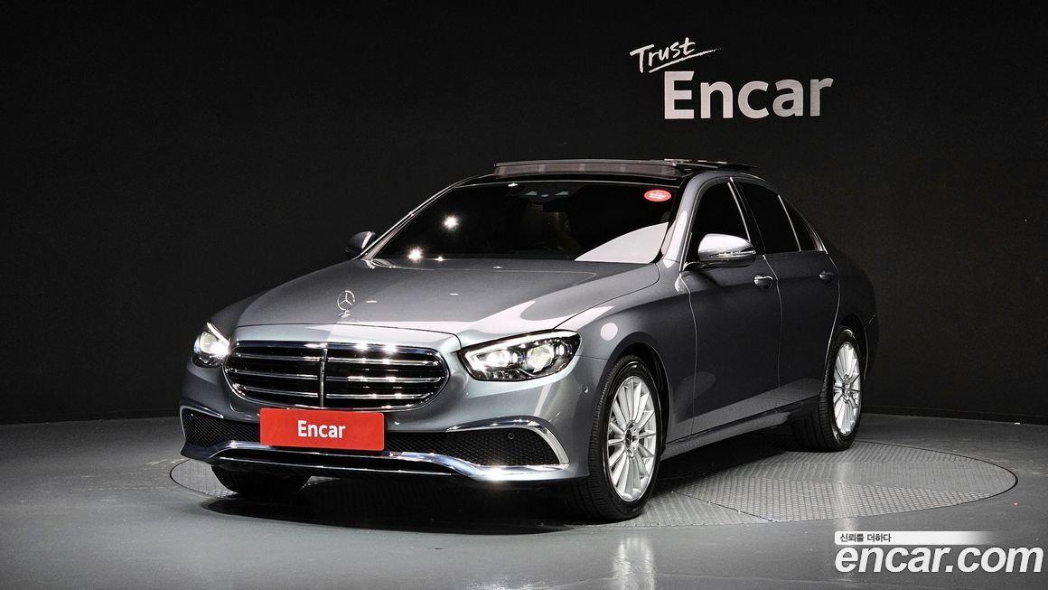 Mercedes-Benz E-Class 2021