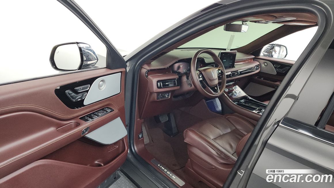 Lincoln Aviator 2021