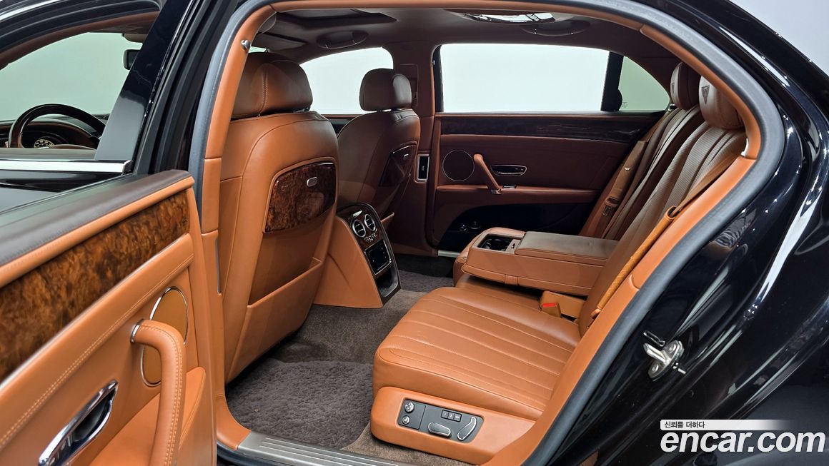Bentley Flying Spur 2015