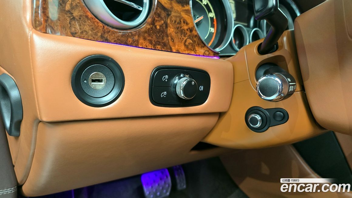 Bentley Flying Spur 2015