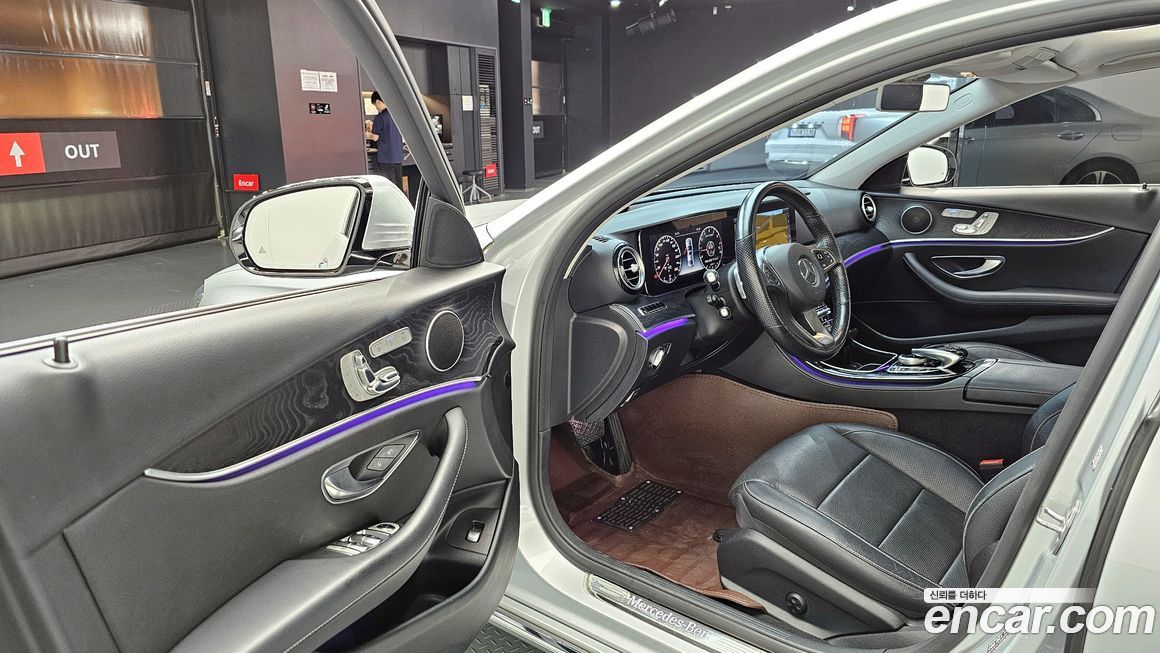 Mercedes-Benz E-Class 2017