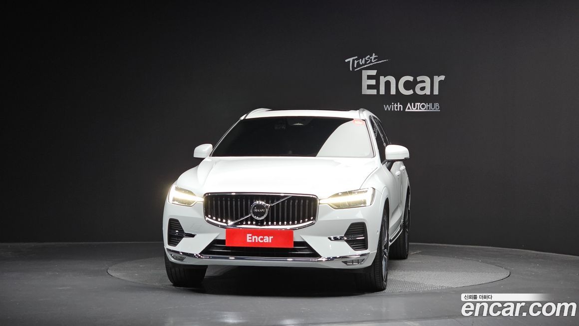 Volvo XC60 2022