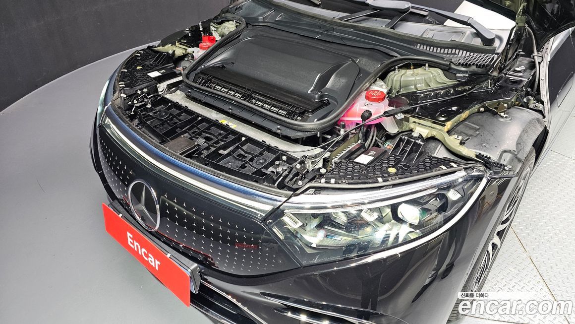 Mercedes-Benz EQS 2023