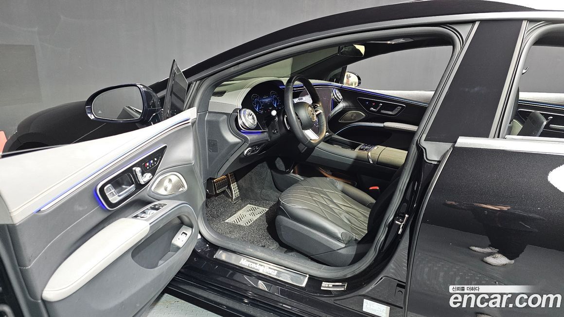 Mercedes-Benz EQS 2023