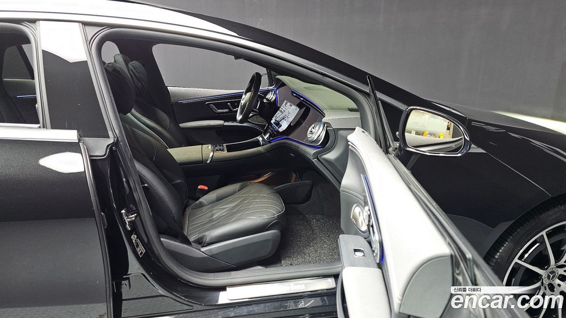 Mercedes-Benz EQS 2023