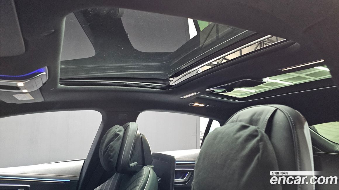 Mercedes-Benz EQS 2023