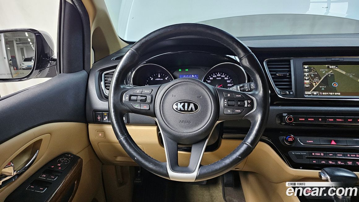Kia Canival 2018