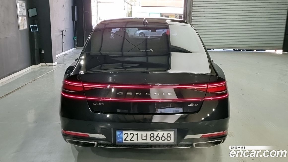 Genesis G90 2023