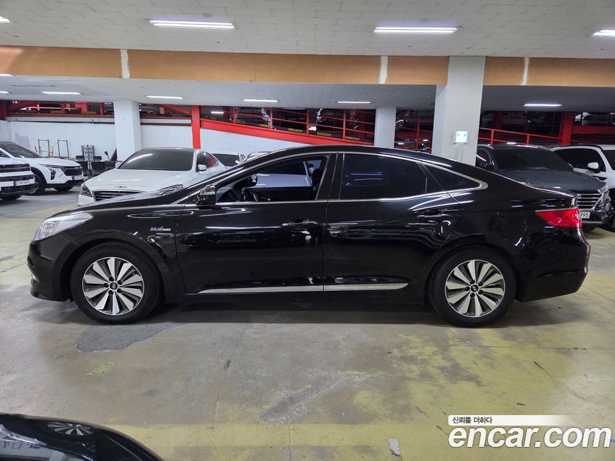 Hyundai Grandeur 2016