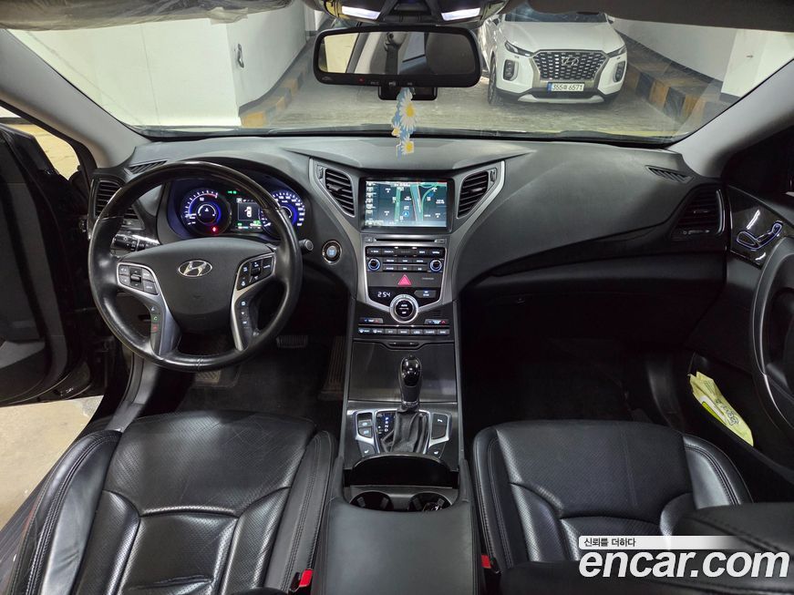 Hyundai Grandeur 2016