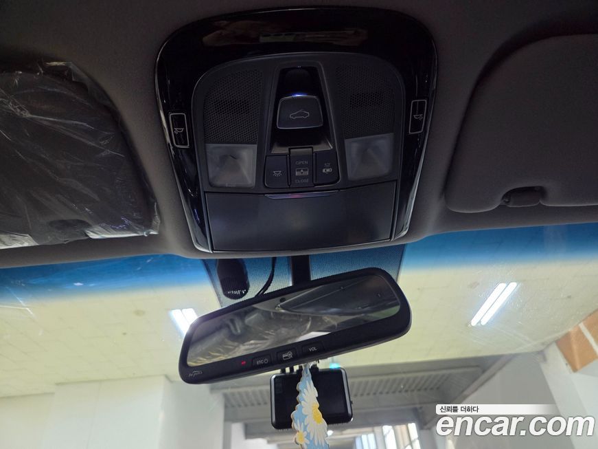 Hyundai Grandeur 2016