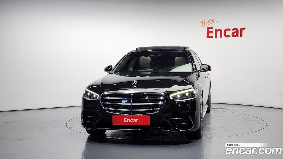 Mercedes-Benz S-Class 2022