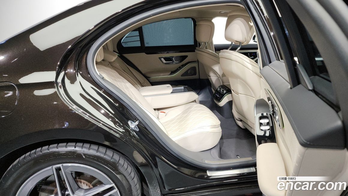 Mercedes-Benz S-Class 2022