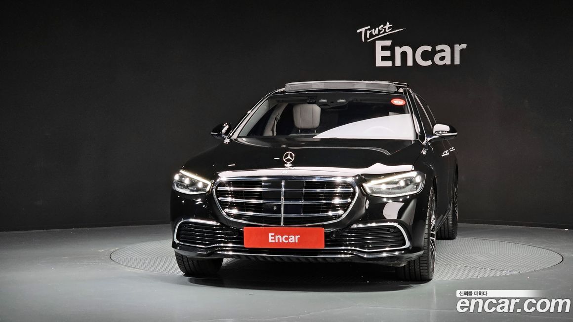 Mercedes-Benz S-Class 2022