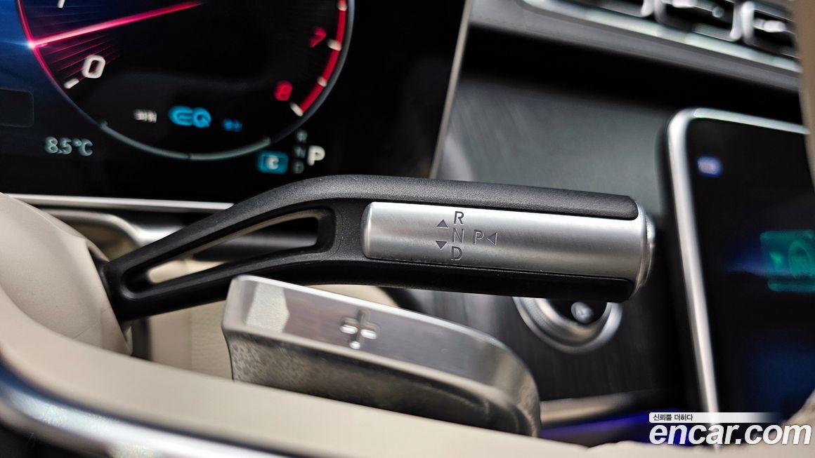 Mercedes-Benz S-Class 2022