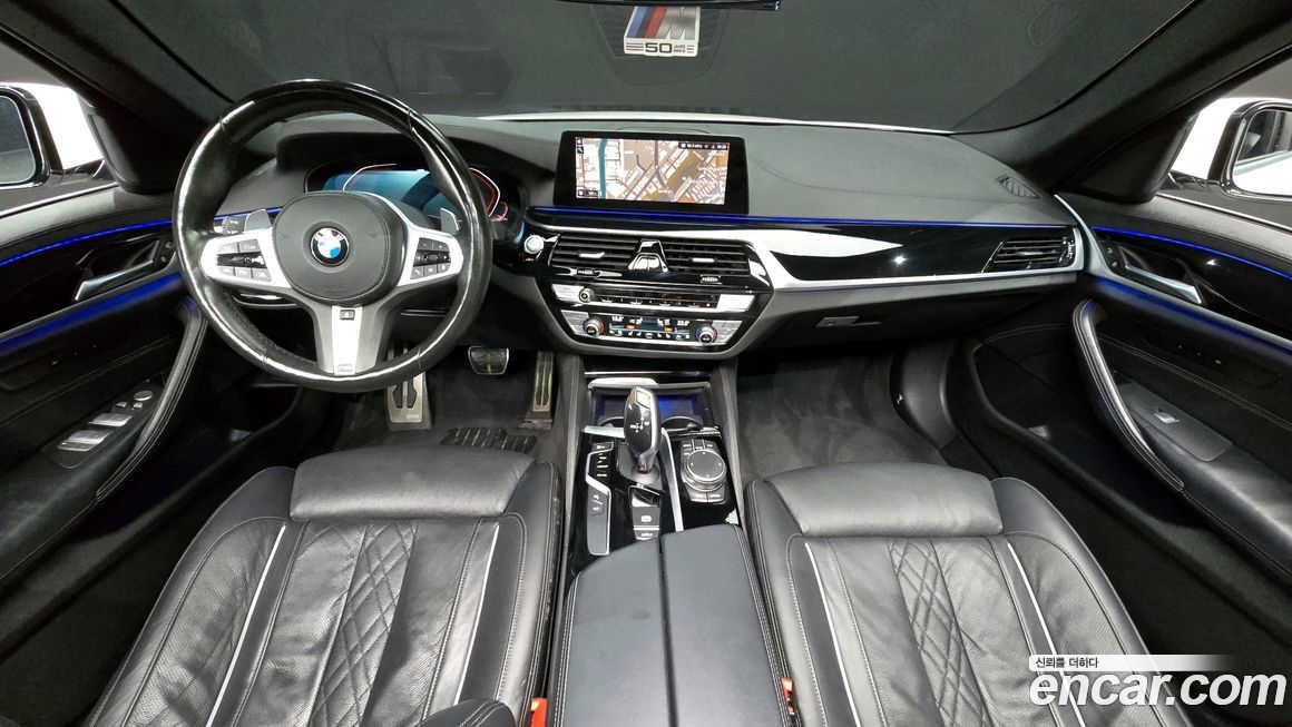 BMW 5-Series 2020