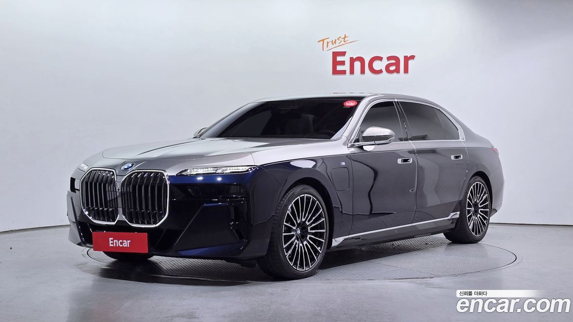BMW 7-Series 2025