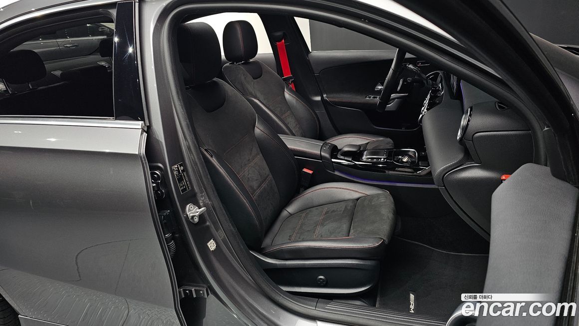 Mercedes-Benz A-Class 2021