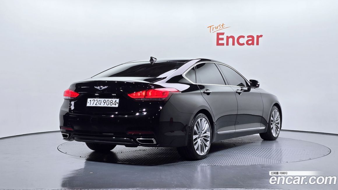 Hyundai Genesis 2016