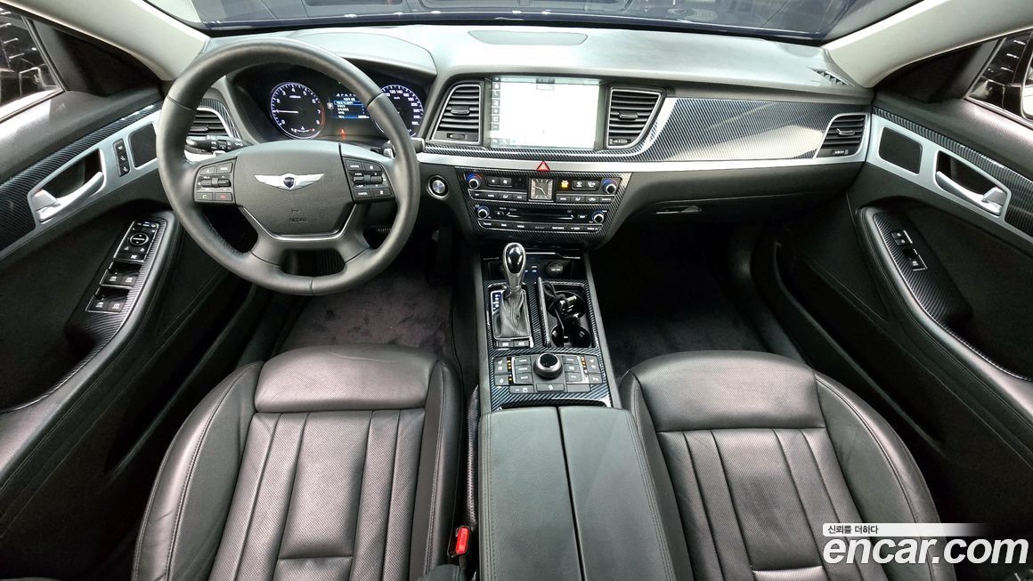 Hyundai Genesis 2016