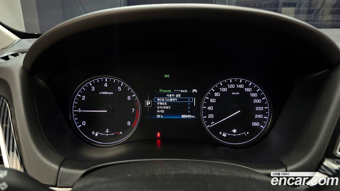 Hyundai Genesis 2016