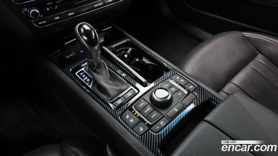 Hyundai Genesis 2016