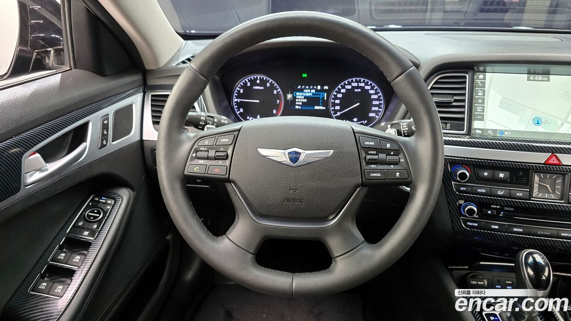 Hyundai Genesis 2016