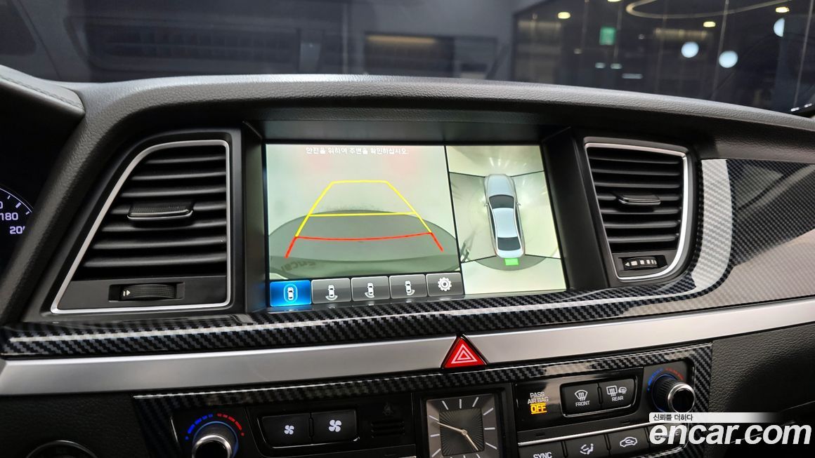 Hyundai Genesis 2016