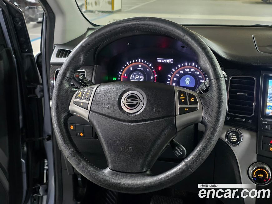 KG_Mobility_Ssangyong KORANDO 2013