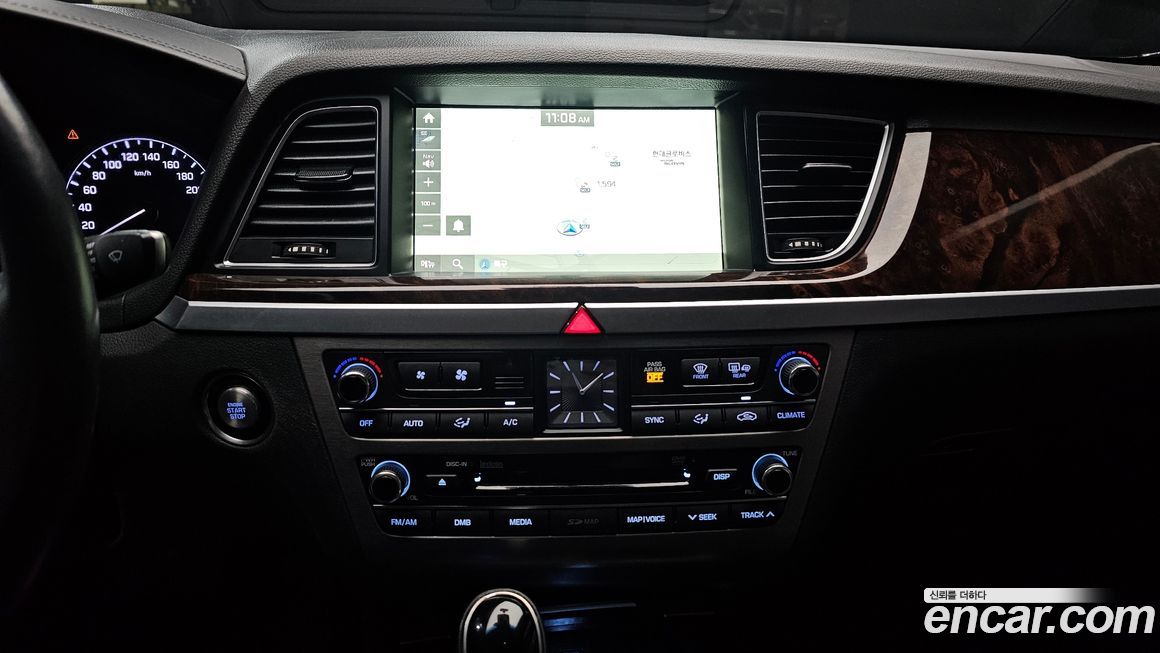 Hyundai Genesis 2016