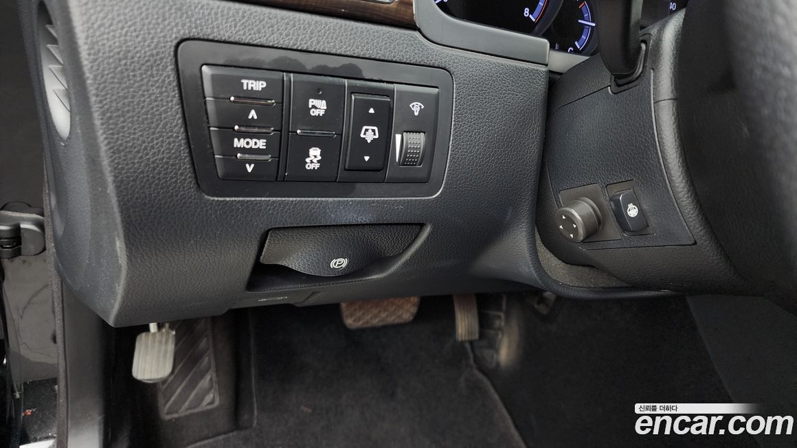 KG_Mobility_Ssangyong Chairman 2012