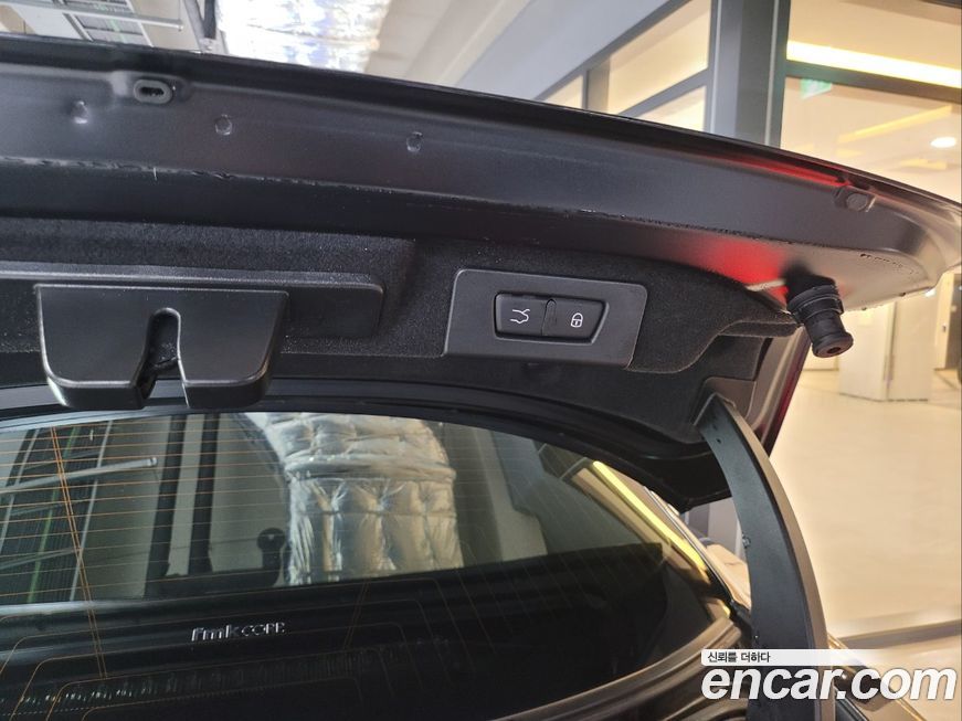 Maserati Ghibli 2022