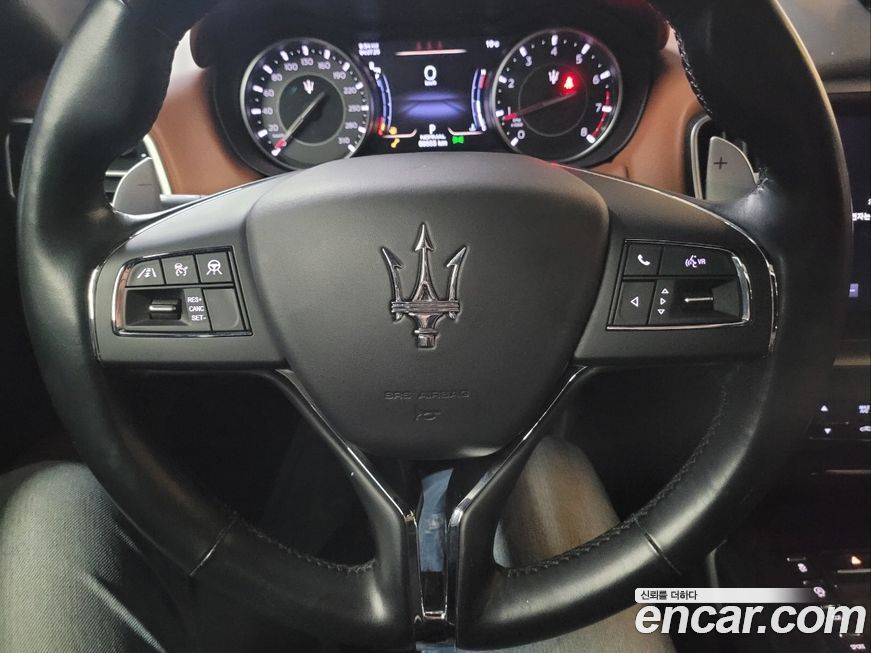 Maserati Ghibli 2022