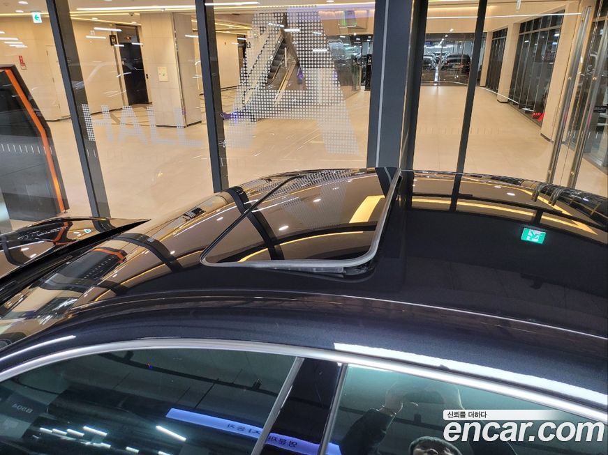 Maserati Ghibli 2022