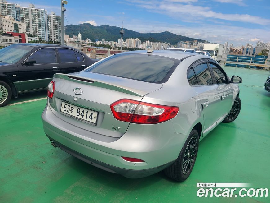 Renault-KoreaSamsung SM3 2010