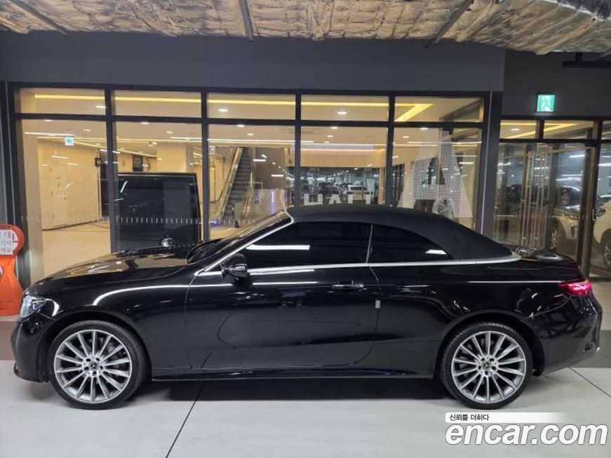 Mercedes-Benz E-Class 2021