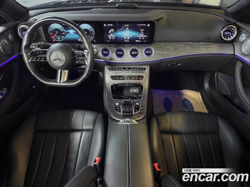 Mercedes-Benz E-Class 2021