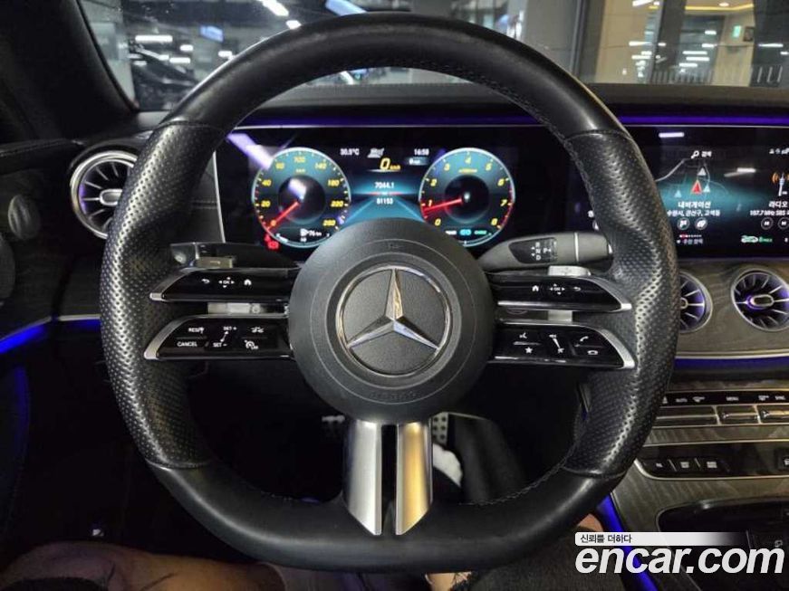 Mercedes-Benz E-Class 2021