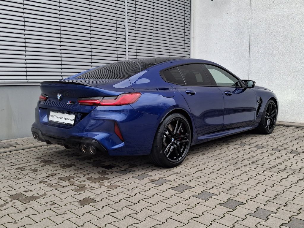 BMW M8 2025