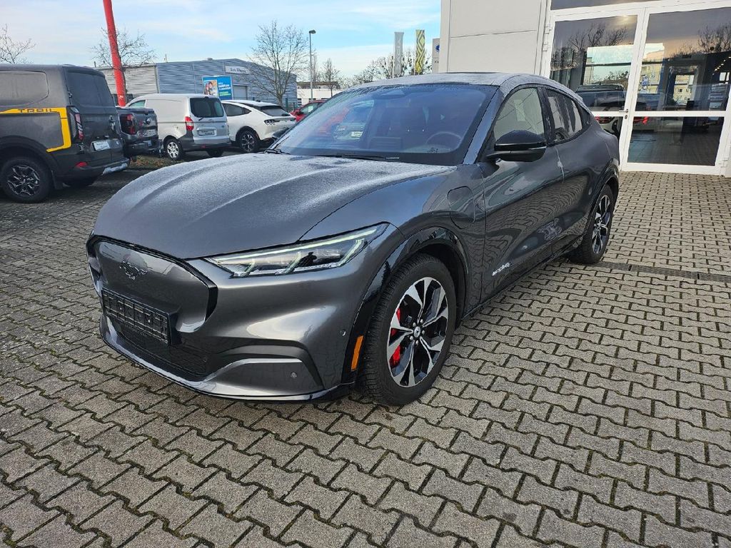 Ford Mustang Mach-E 2021