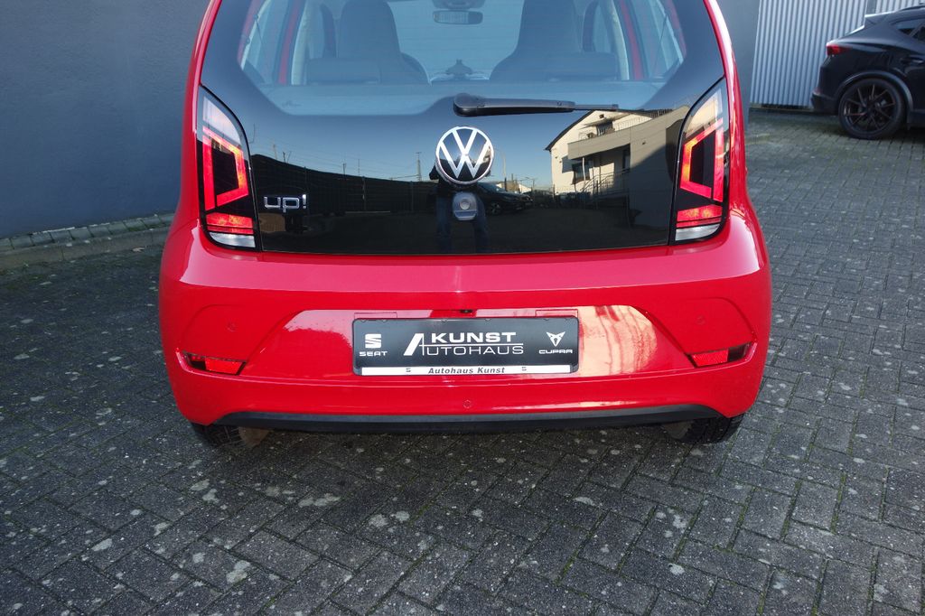 Volkswagen up! 2023