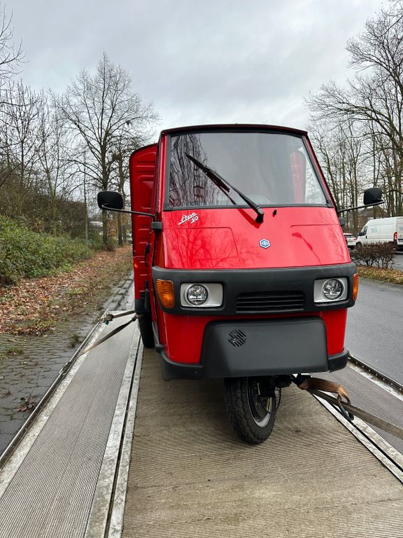 Piaggio APE 2024