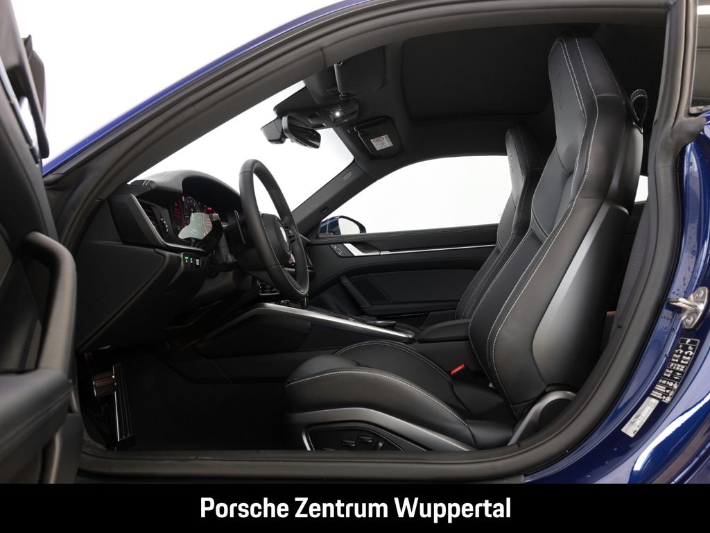 Porsche 992 2025