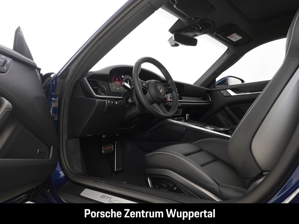 Porsche 992 2025