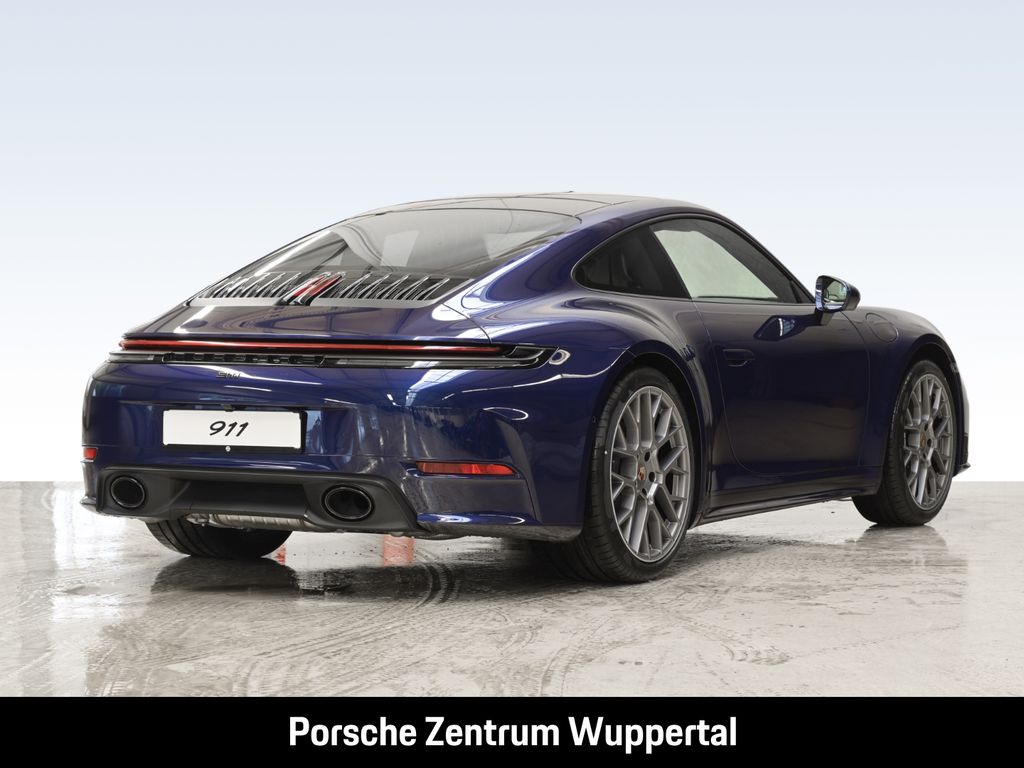 Porsche 992 2025