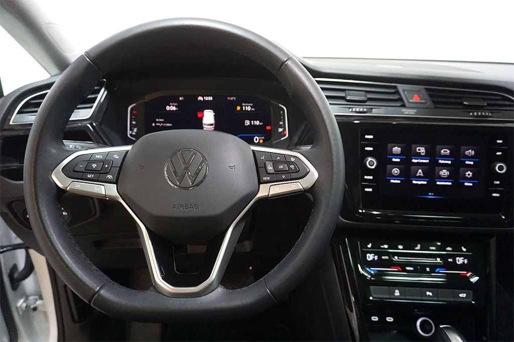 Volkswagen Touran 2023