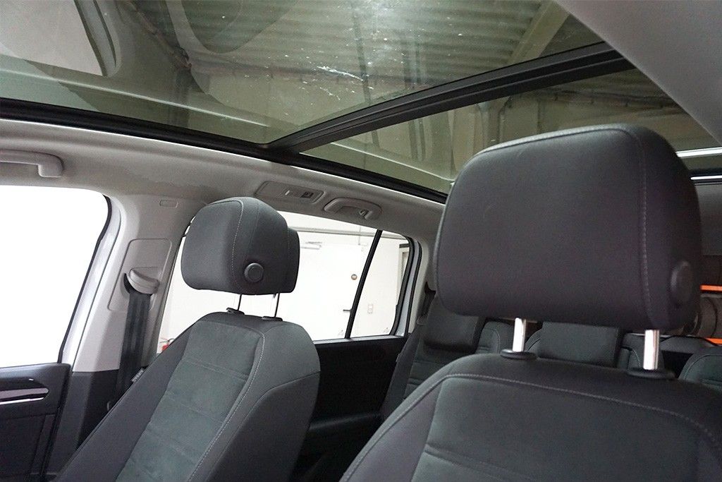 Volkswagen Touran 2023