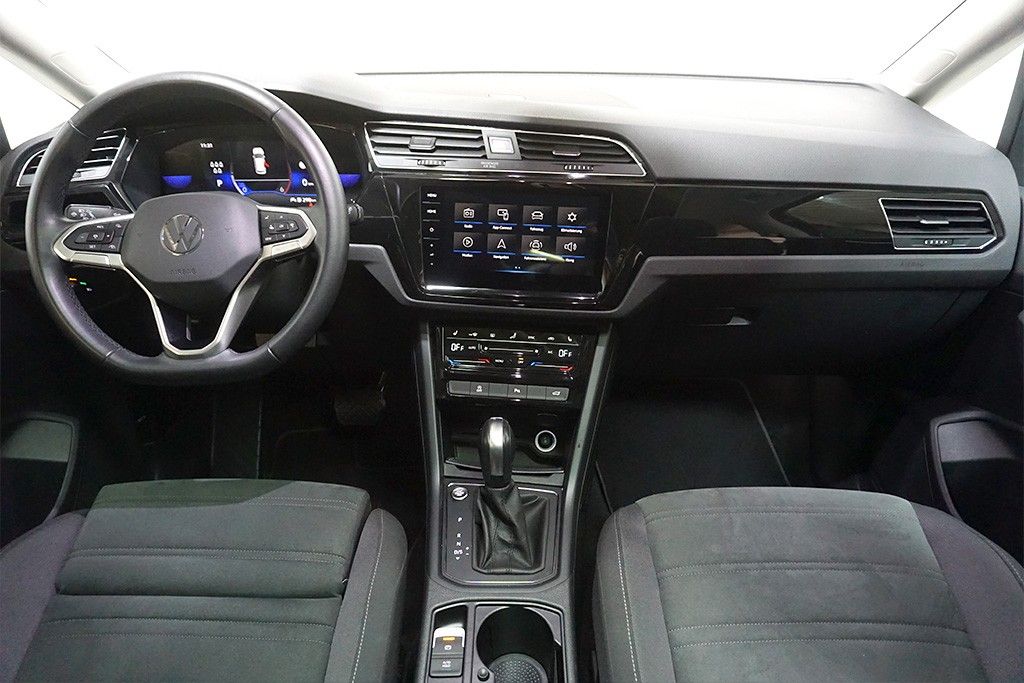 Volkswagen Touran 2023