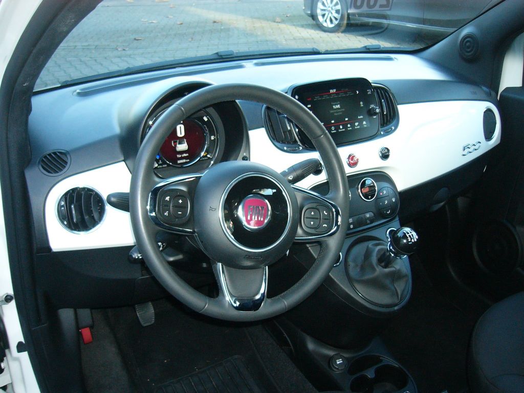 Fiat 500C 2024