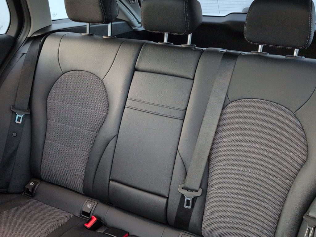 Mercedes-Benz C 300 2021